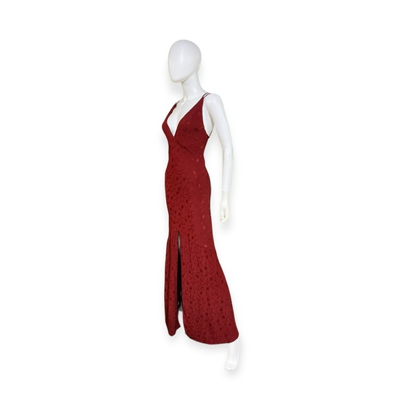 Tru Blu V-Neck Burgundy Maxi Dress, Small - Picture 3 of 9
